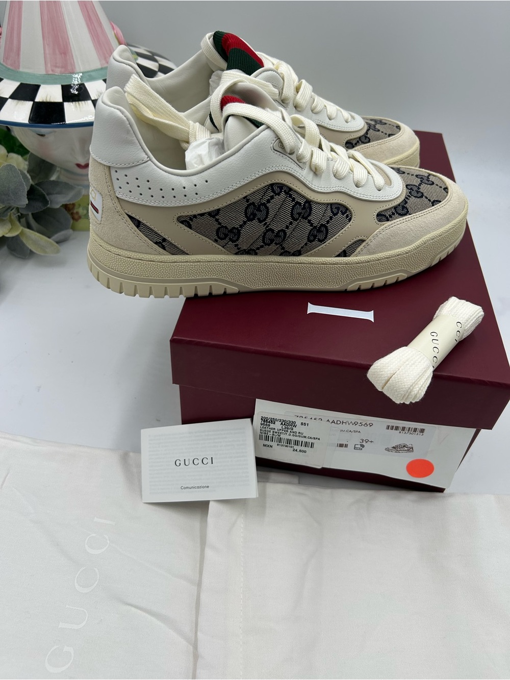 Women's Gucci Cream and Beige GG Canvas Low-Top Sneakers with Red-Green Web 39.5 - Picture 10 of 11